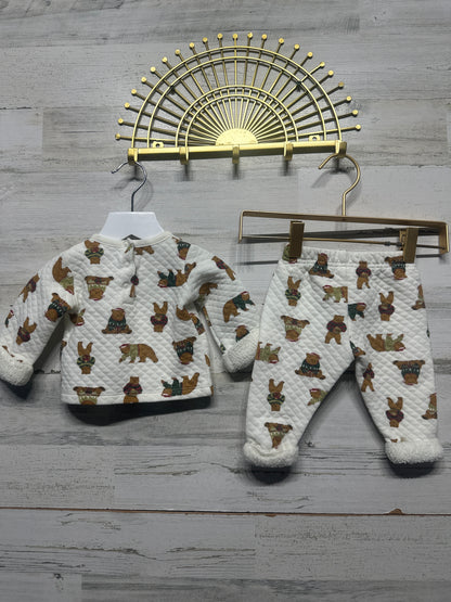 Size 0-3m Chick Pea Quilted Holiday Bear Two Piece Set - Very Good Used Condition
