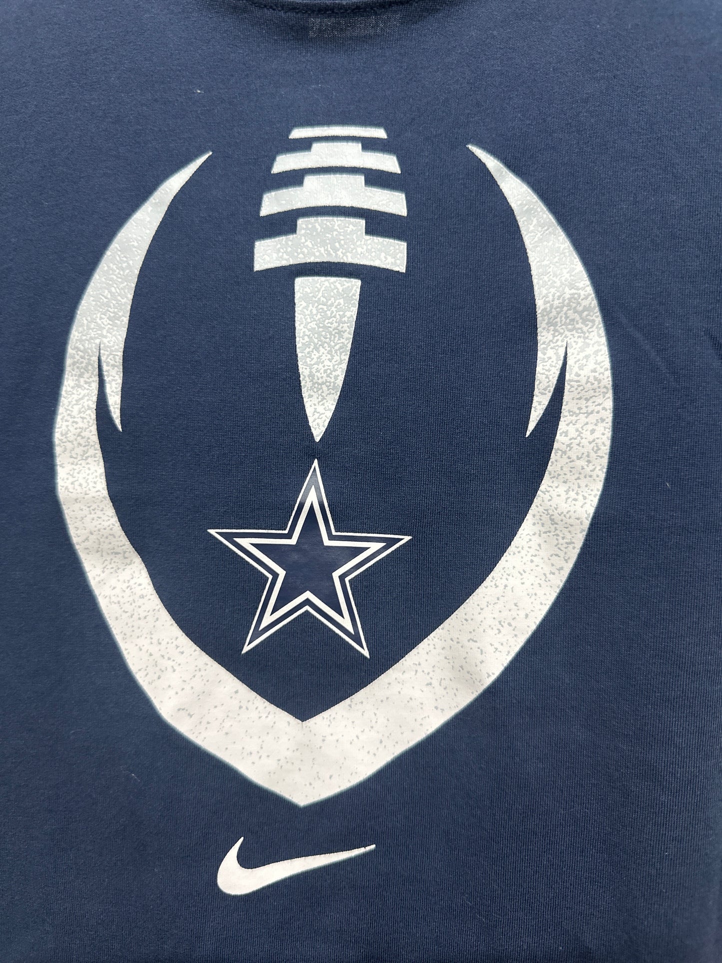 Boys Size Youth Small 8 Nike Drifit Dallas Cowboys Shirt - Very Good Used Condition