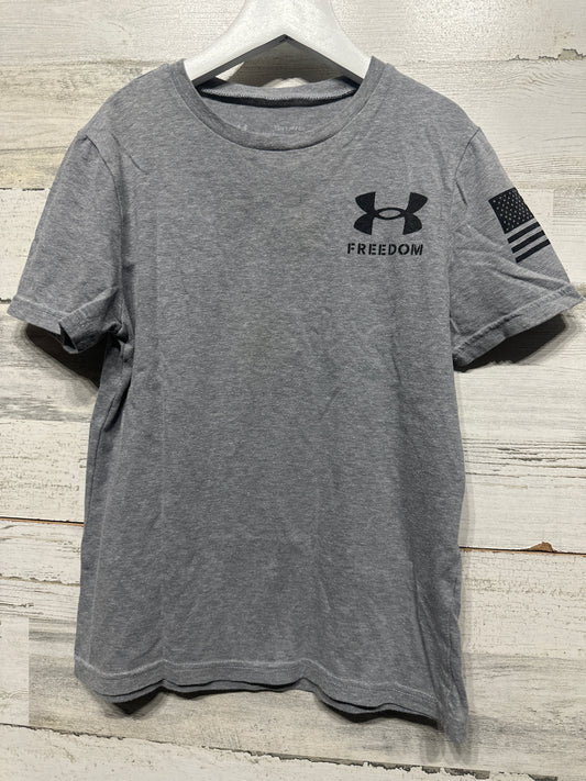 Boys Preowned Size Small Loose Under Armour Freedom Shirt - Good Used Condition