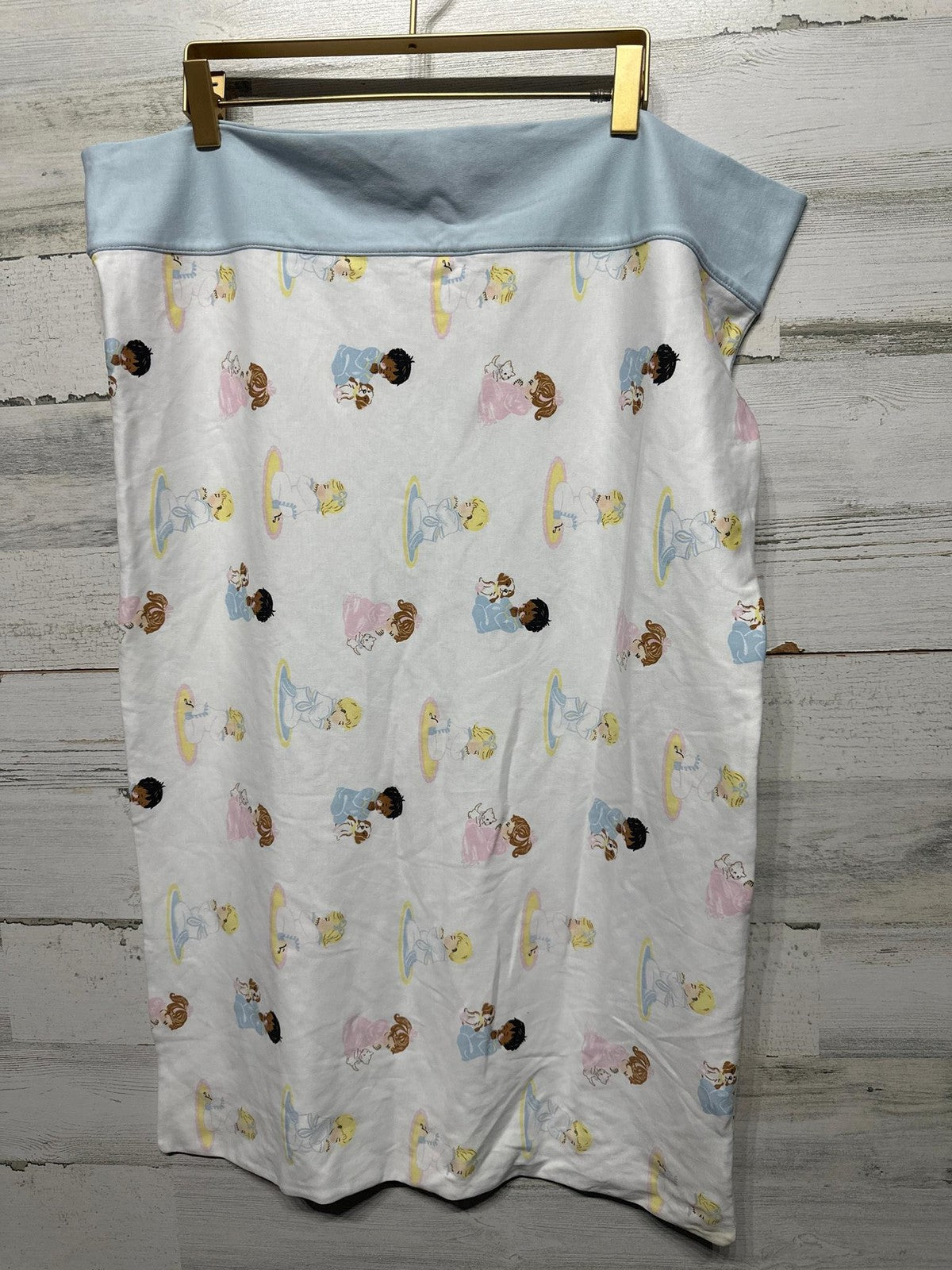 The Beaufort Bonnet Company Pillowcase Kids Standard White Blue Praying NWOT1