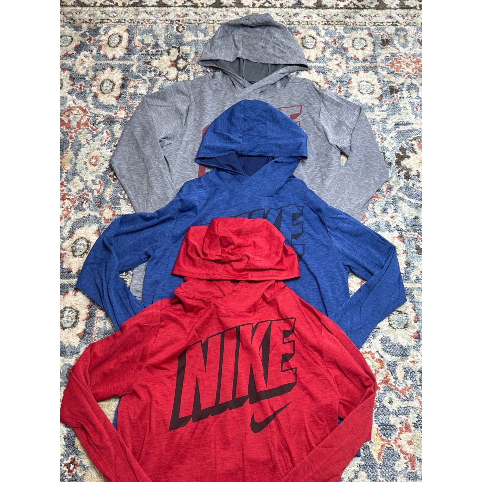 Nike Dri-FIT Hooded Shirt Bundle Boys XL Multicolor Long Sleeve Graphic EUC3