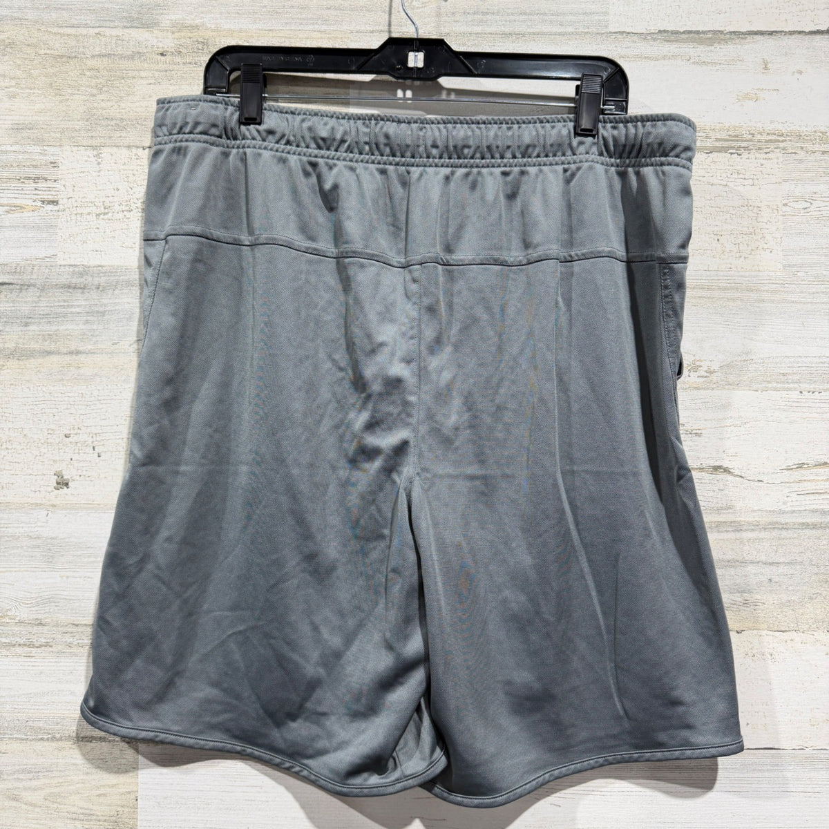 Nike Dri-FIT Shorts Men XL Gray Athletic Performance Gym Workout GUC*2