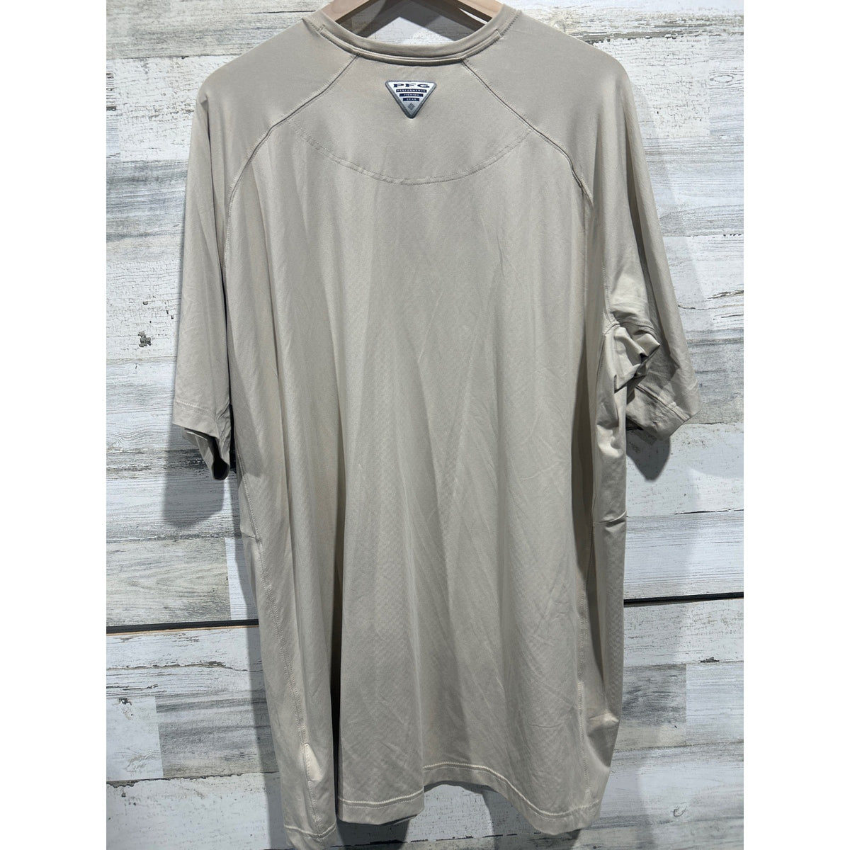 Columbia Performance T-Shirt Men XXL Tan Raglan Sleeve Gorpcore EUC4