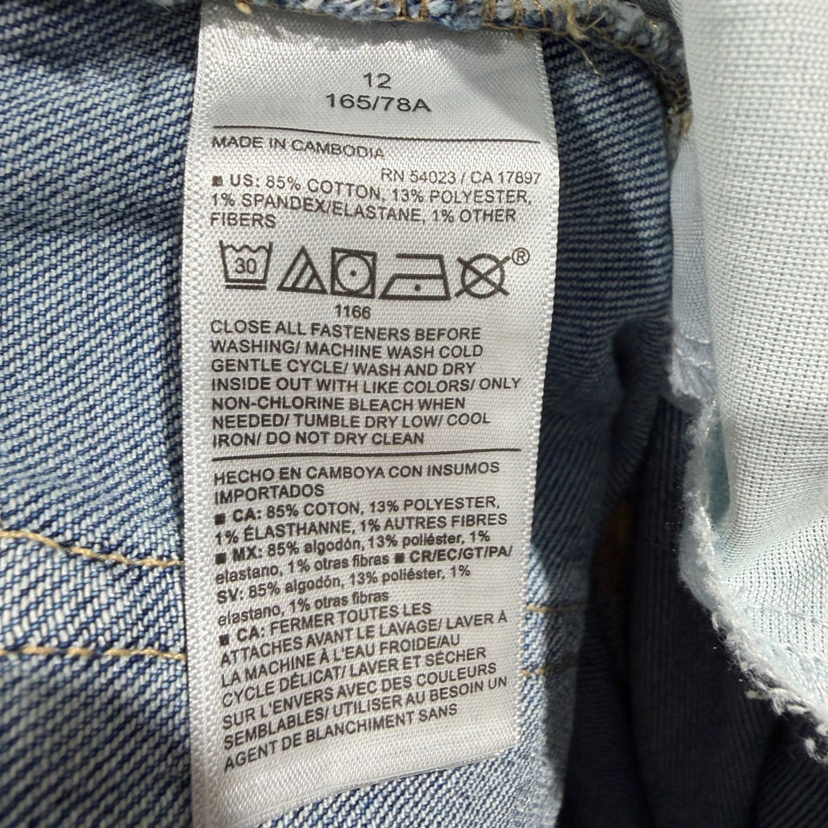 Old Navy Wow Boyfriend Jeans Womens 12 Blue Denim Cotton Stretch Casual Mid-Rise3