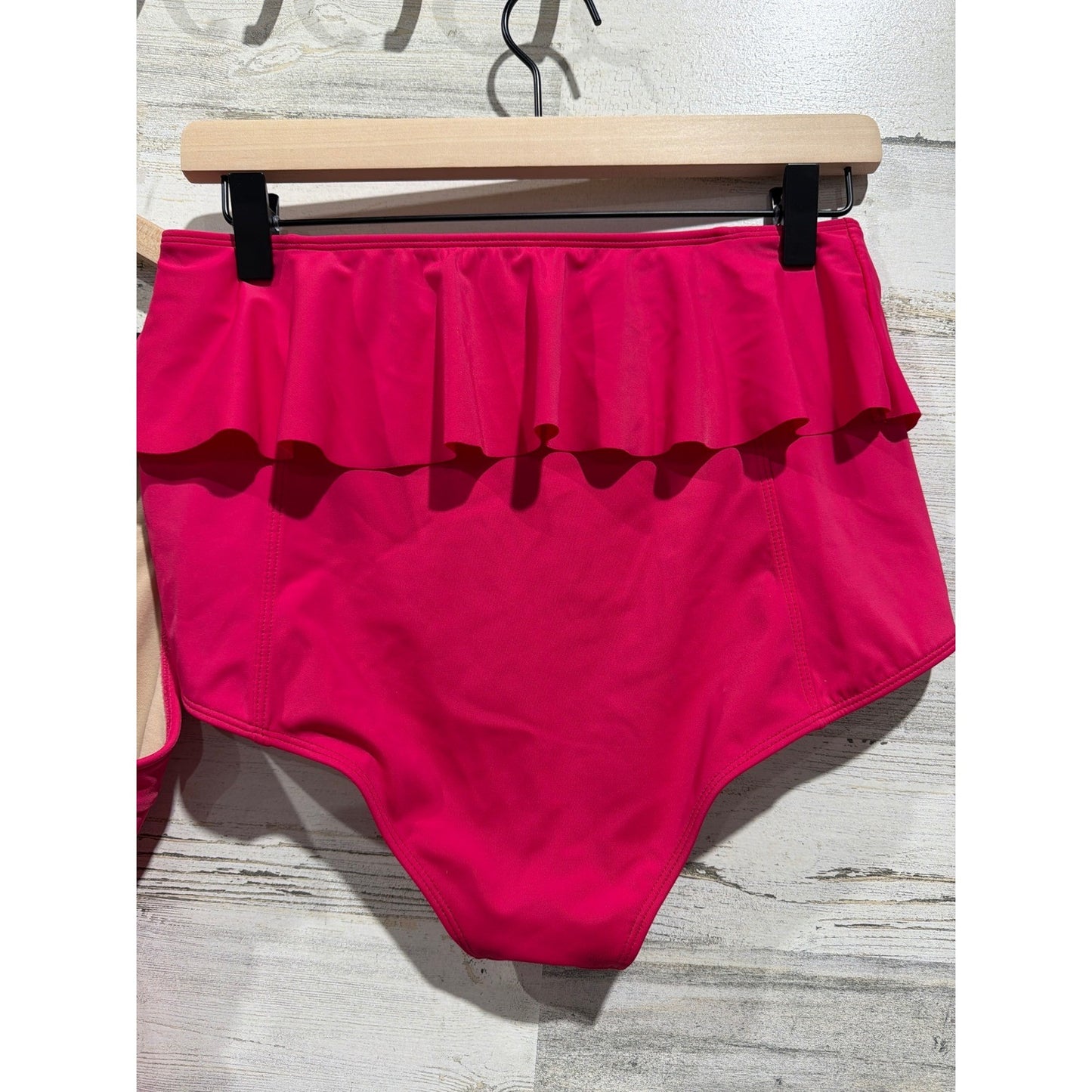 Kortni Jeane Swimsuit Women Medium Pink Ruffle Peplum Retro Barbiecore4