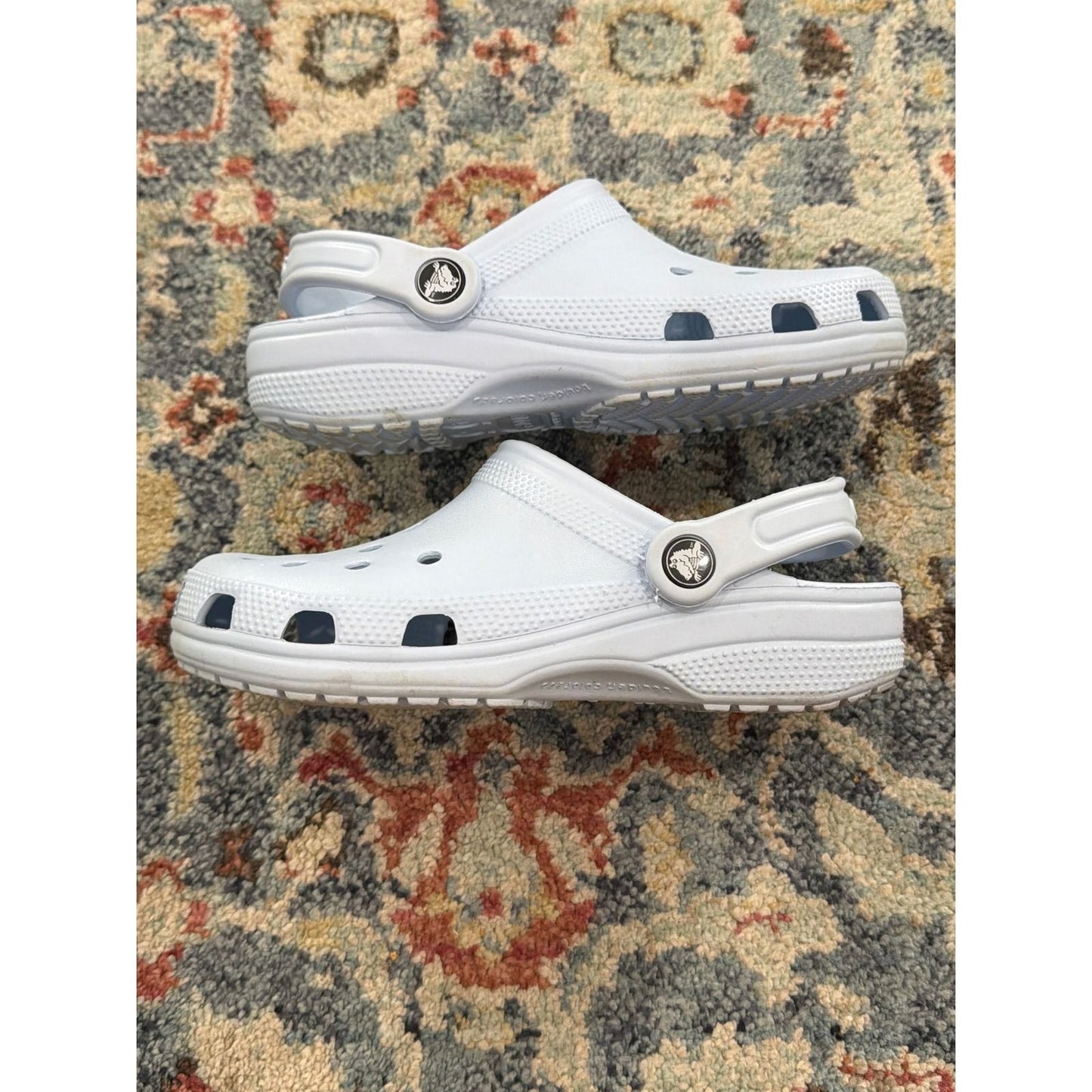 Crocs Classic Clog Women 6 / Mens 4 Light Blue Slip On Comfort Gorpcore EUC8