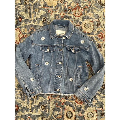 Abercrombie Kids Denim Jacket Girls 11/12 Blue Daisy Embroidered Raw Hem EUC0