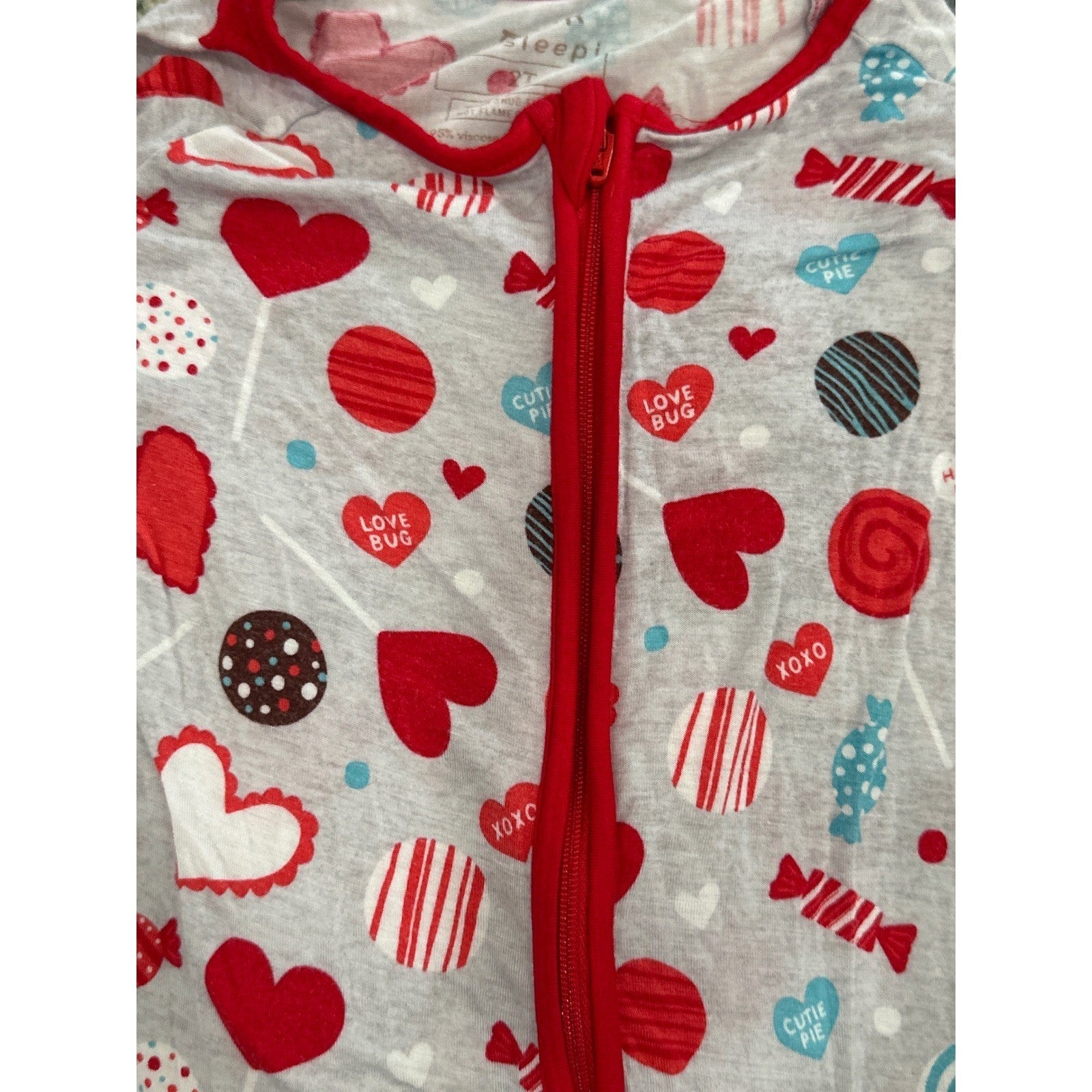 Little Sleepies Zippy Pajamas Kids 2T Grey Red Hearts Candy EUC5