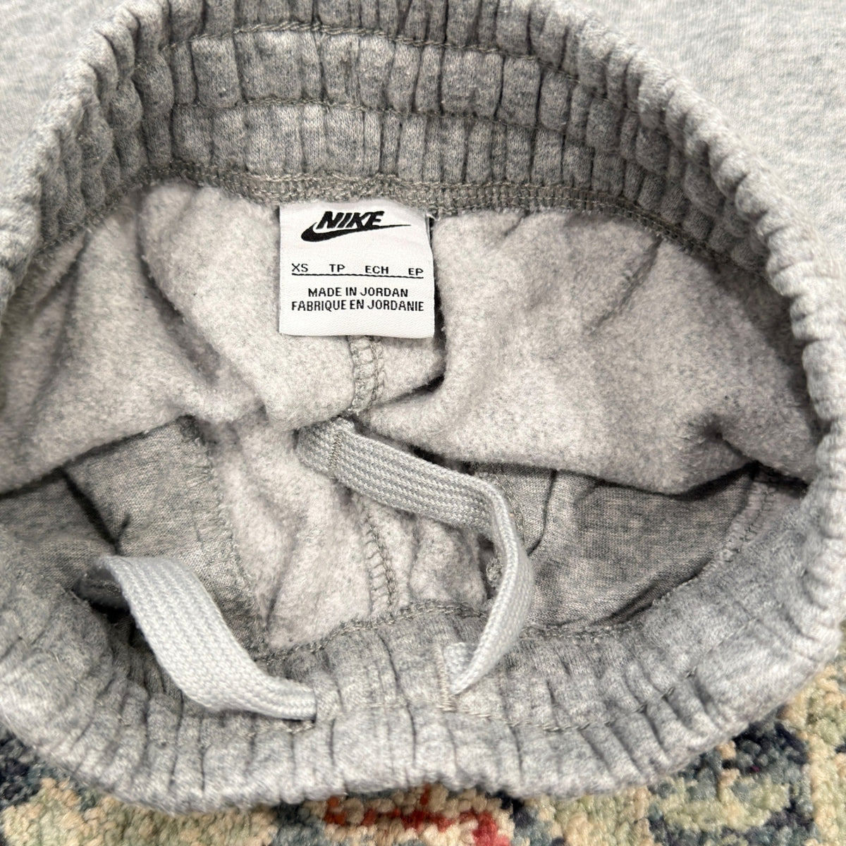 Nike Jogger Sweatpants Kids XS Gray Fleece Sportswear Club *Flawed4