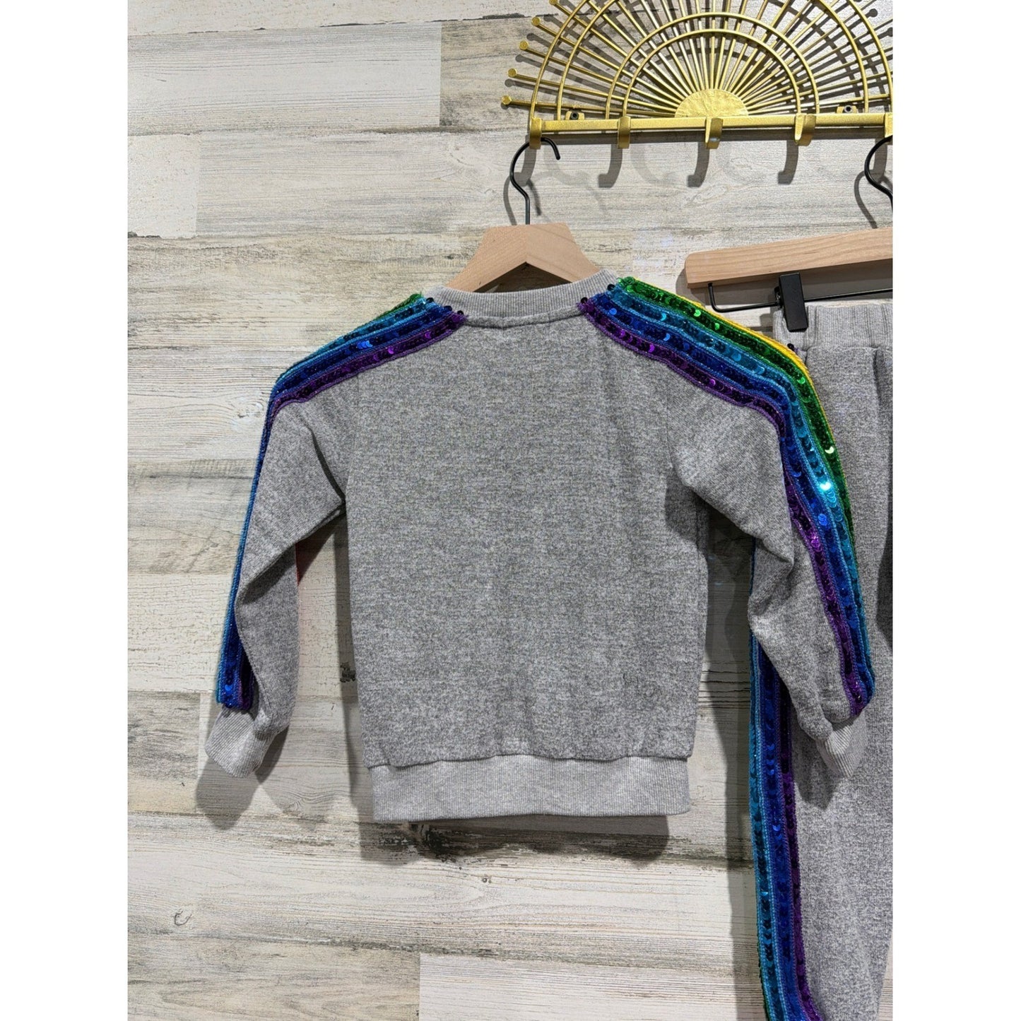 Lola and the Boys "Amelia" Tracksuit Set Girls 4 Gray Rainbow Sequin Glam EUC4