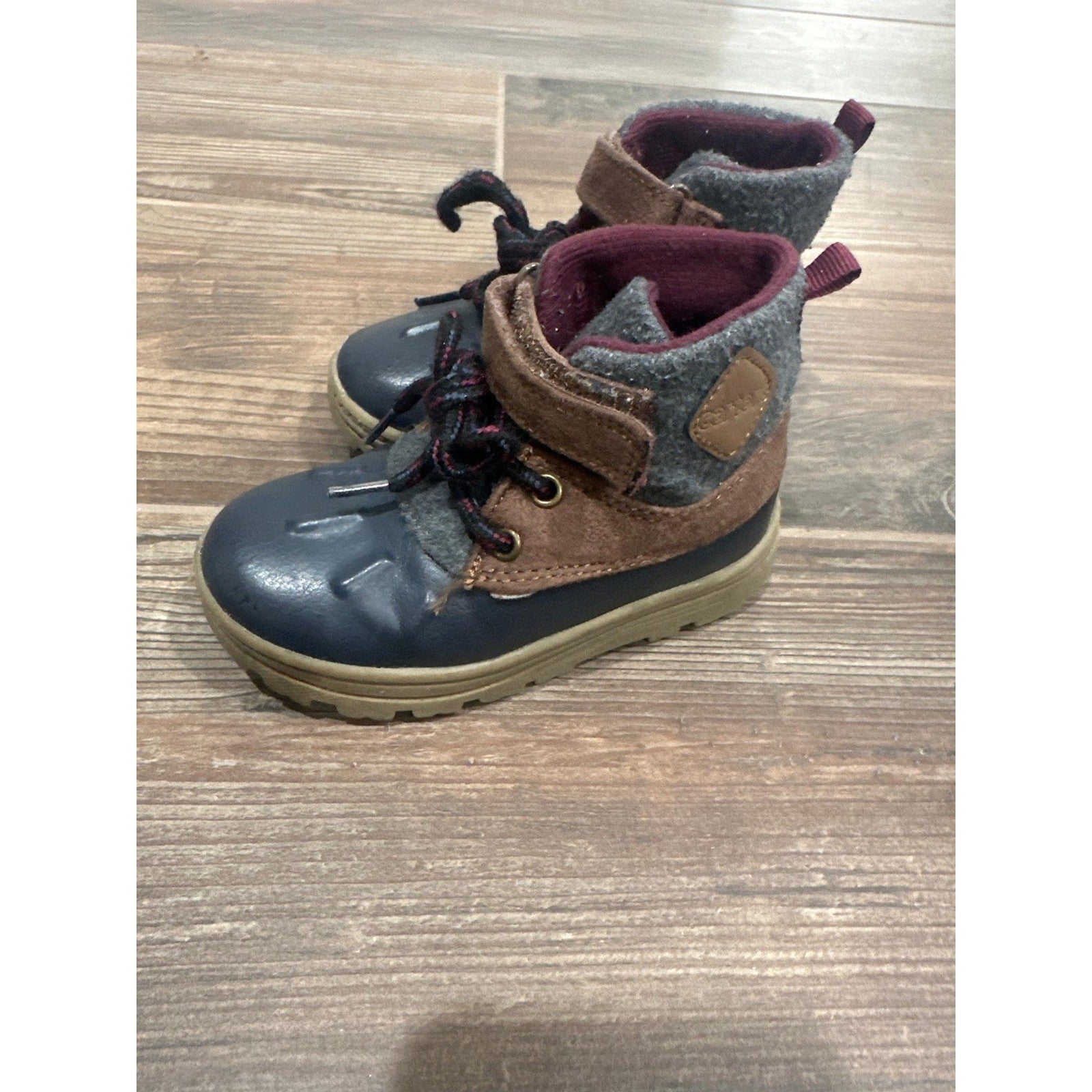 Carter's Duck Boots Boys Size 8 Navy Brown Felt Mixed Media Gorpcore1