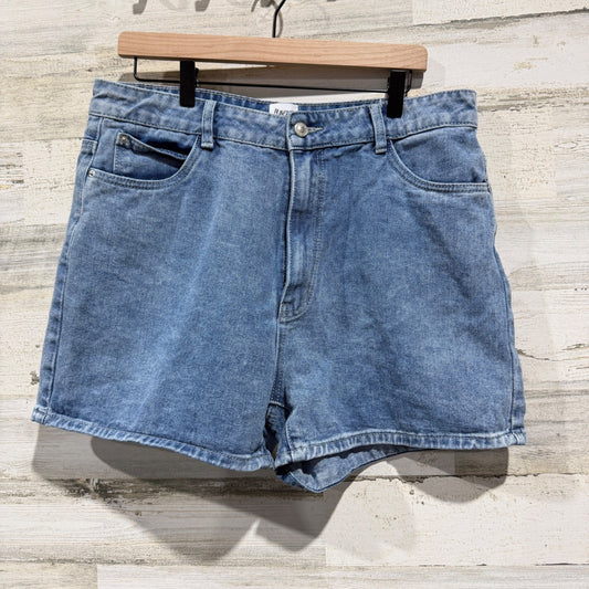 Princess Polly PP DNM Denim Shorts Women Size 12 Blue 100% Cotton Modern EUC0