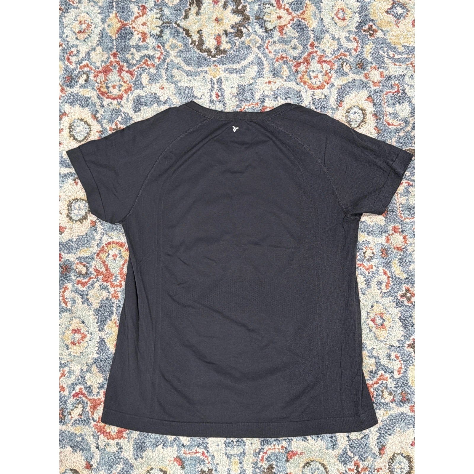 Old Navy Active Tech Shirt Women XL Black Seamless Raglan Athleisure EUC2