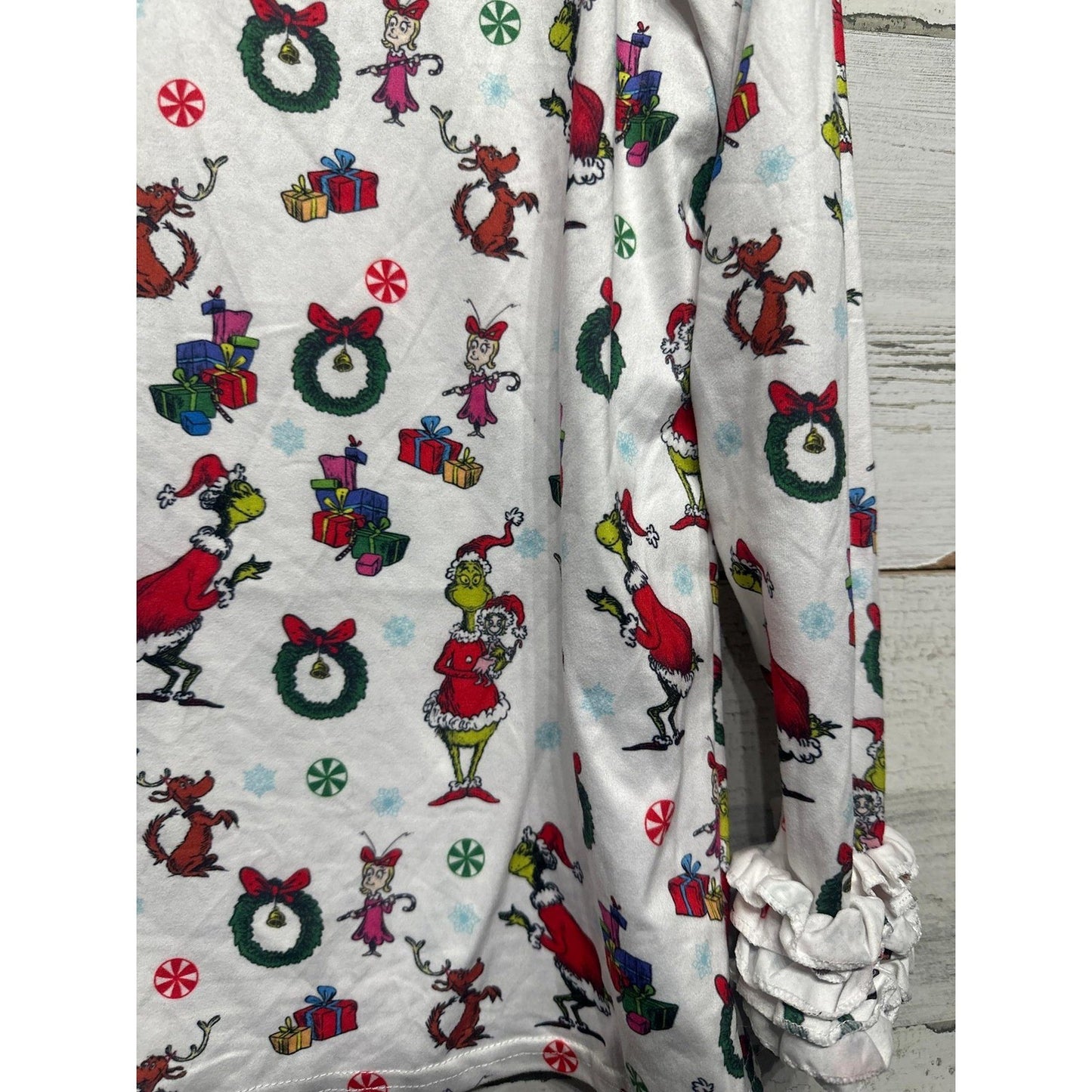 Boutique Grinch Long Sleeve Top Girls 10/12 White Christmas Ruffle EUC1