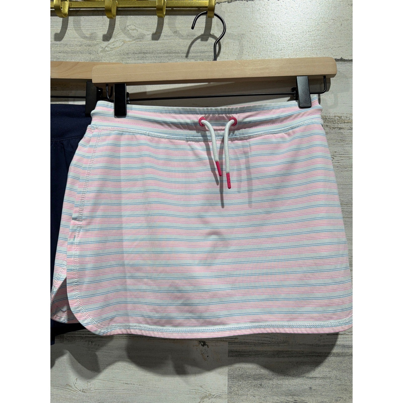Vineyard Vines All In Motion Skort Lot Girls 10-12 Pink Navy Striped Sporty GUC*1