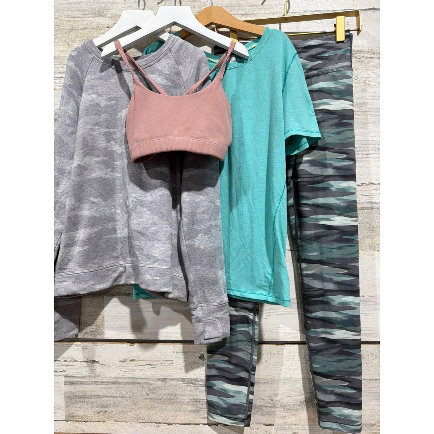 Athleta Ivivva Activewear Set Girls 12 Camo Cross Back Leggings Sporty0