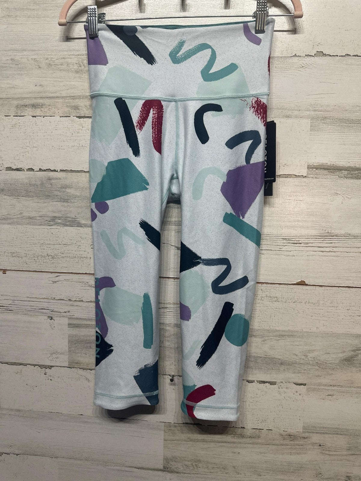 Women's Size Medium WITH Peloton Modern High Waisted Capri Leggings NWT3