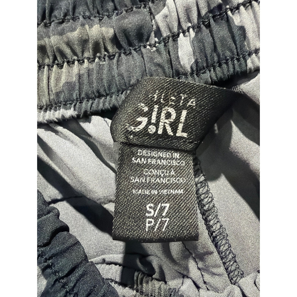 Ivivva Athleta Girl Puma Activewear Bundle Girls 7 Gray Black Camo Athletic EUC5