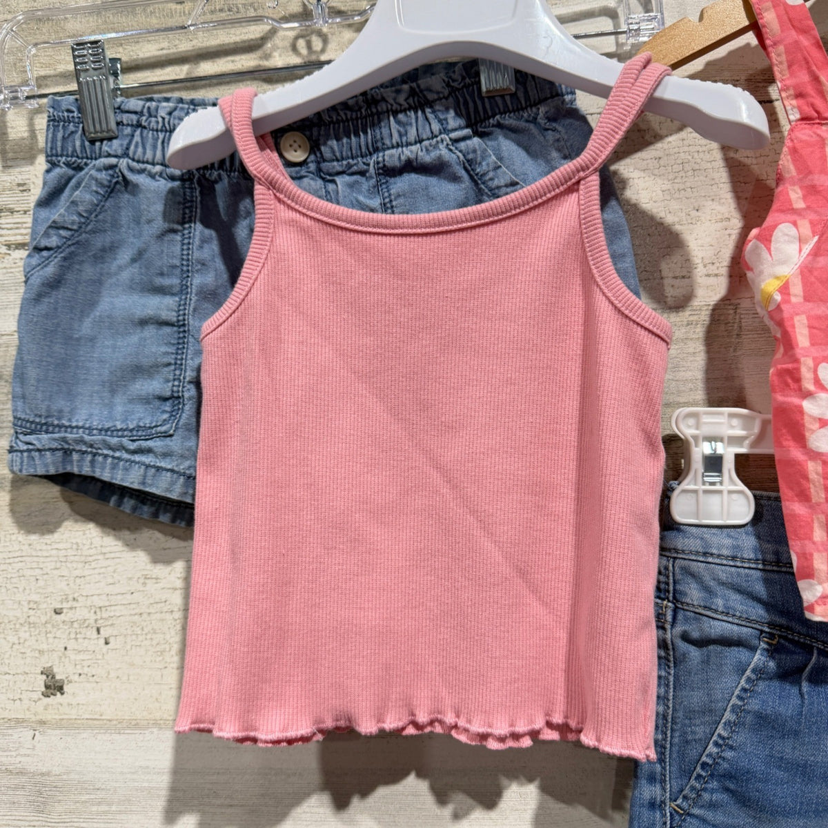 OshKosh Wonder Nation Tops Shorts Bundle Girls 4/5 Pink Floral Denim Flawed*2