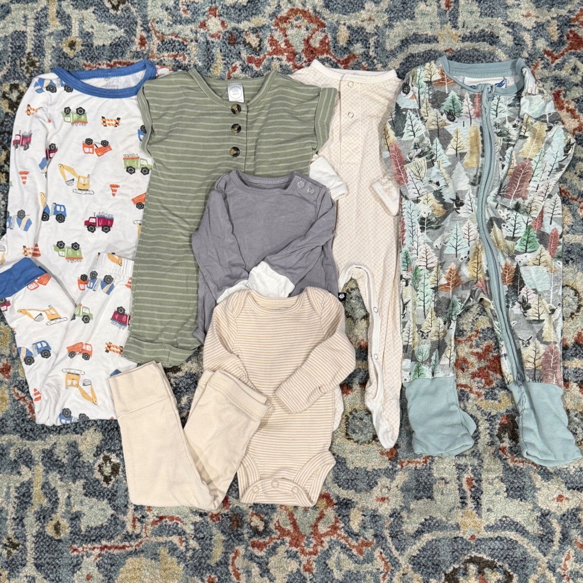 Little Wings Lou Lou Company Baby Preemie - 12m Mixed Size Lot Green Tan *Flawed0