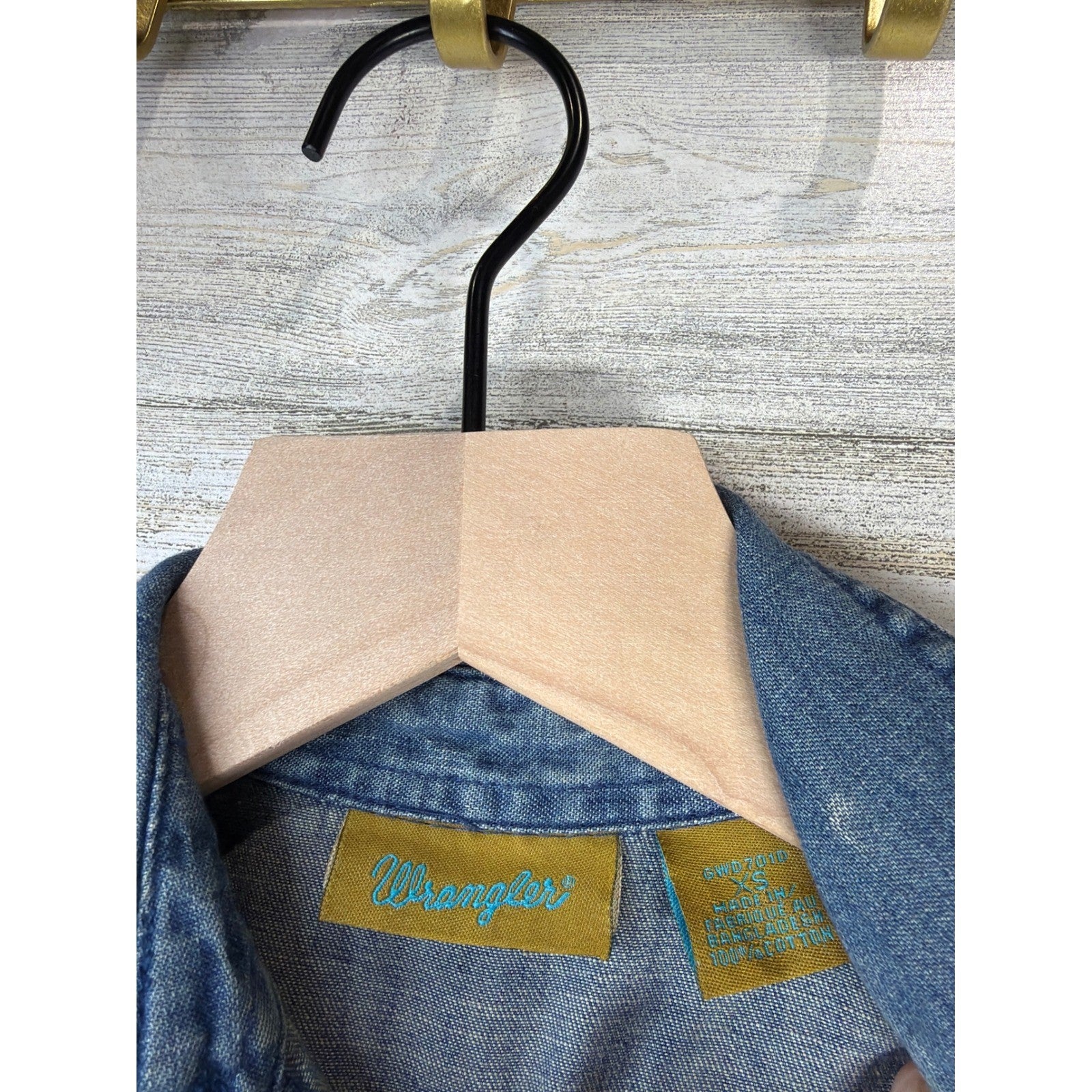 Wrangler Western Denim Shirt Women XS Blue Pearl Snap Cowgirl EUC1