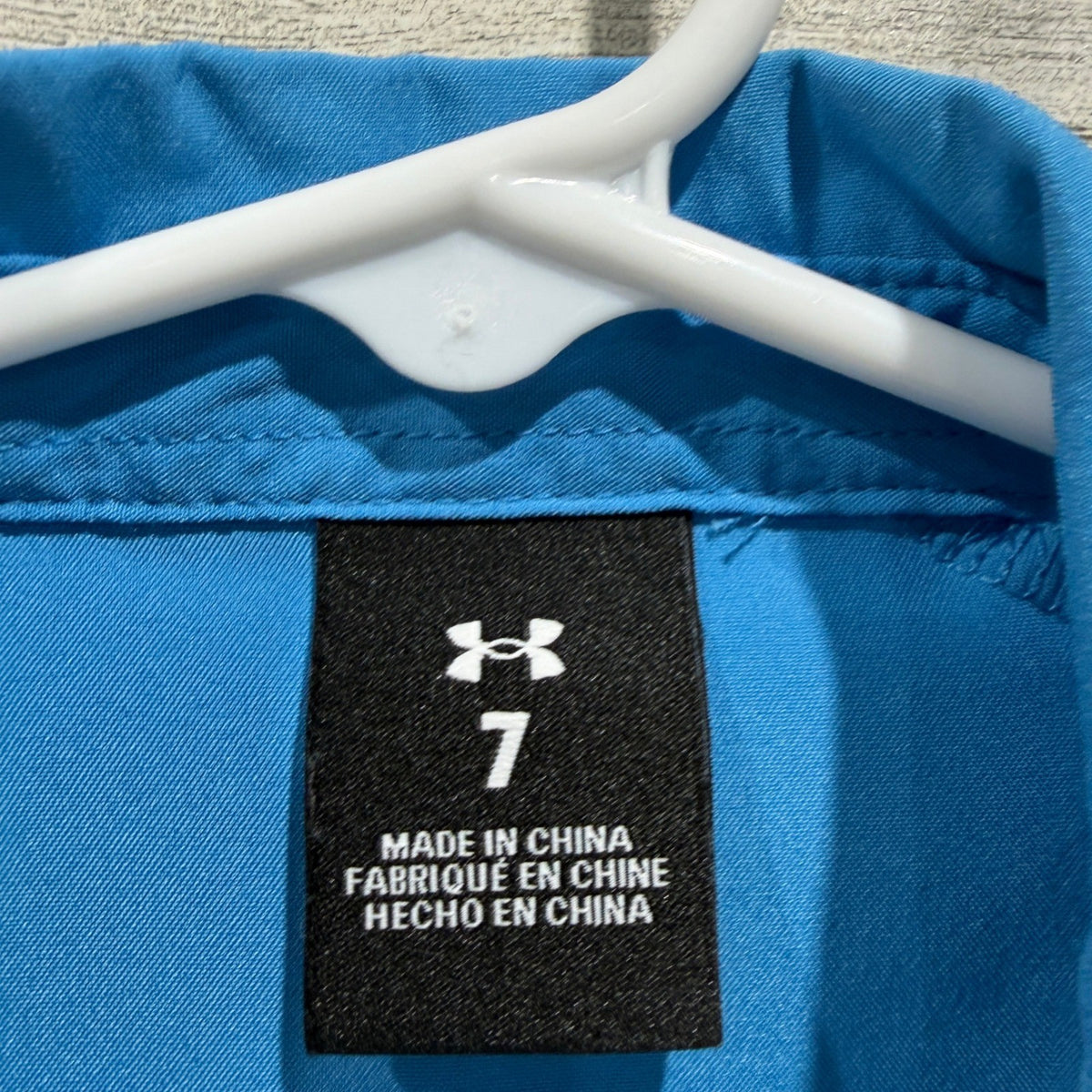 Under Armour Button Down Boys 7 Blue Short Sleeve Performance EUC2