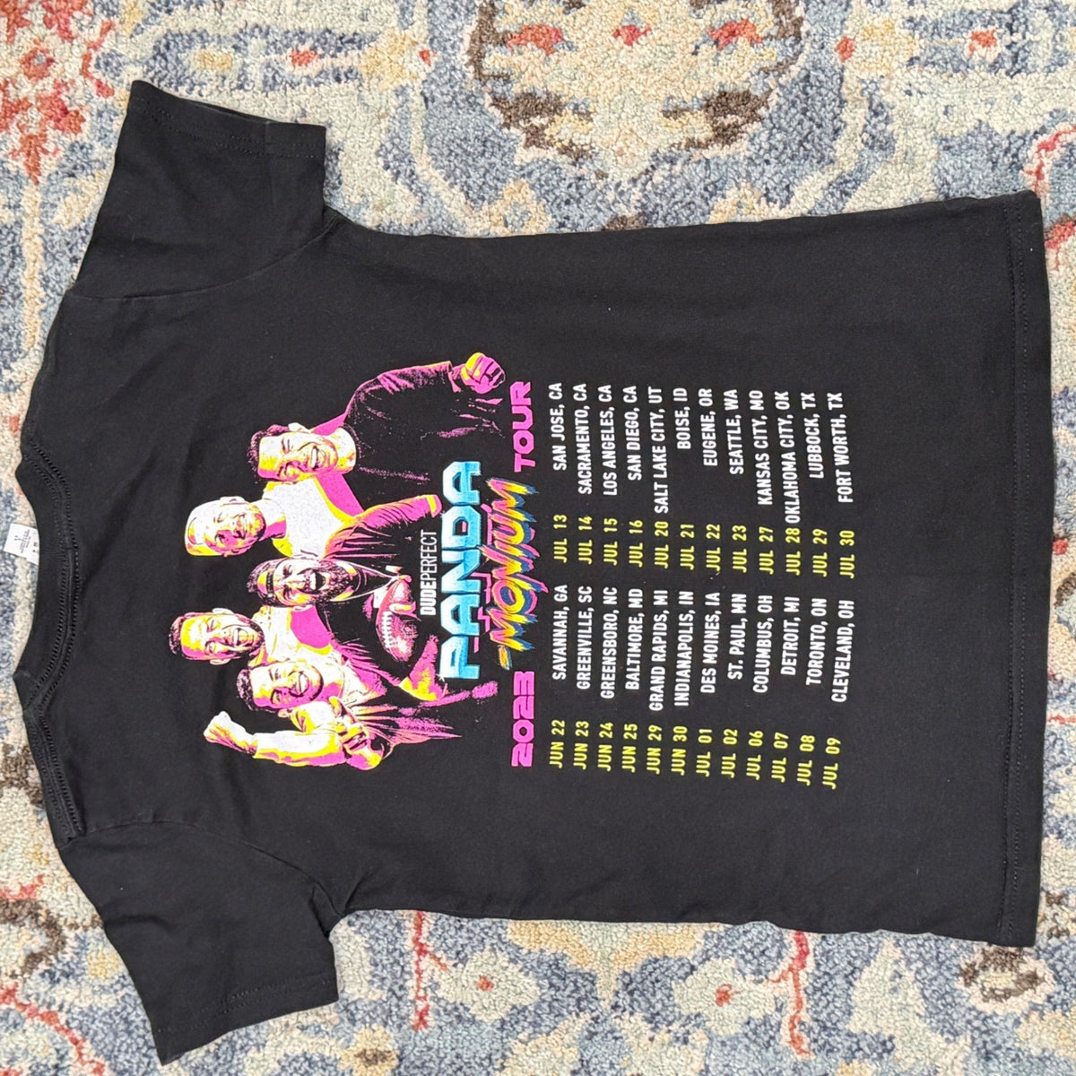 Dude Perfect T-Shirt Kids Small Black Panda-Monium 2023 Tour Graphic *Flawed3