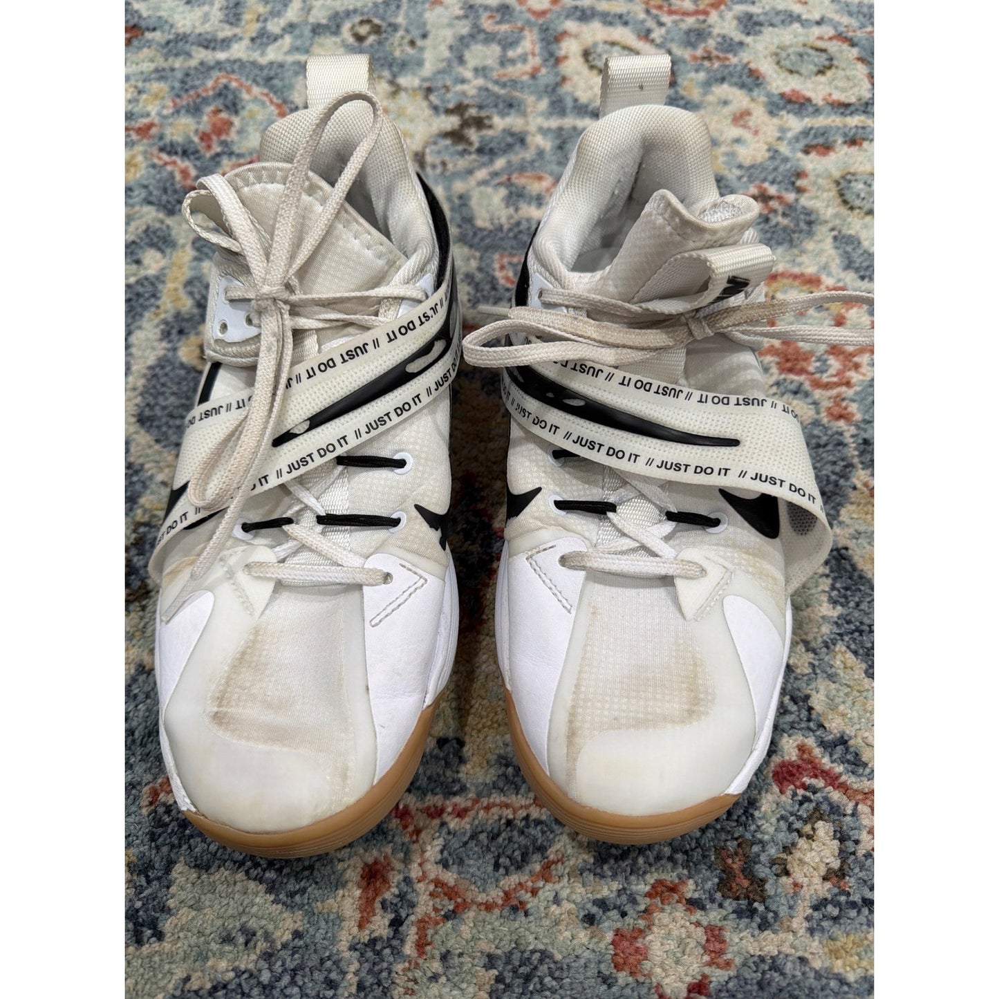 Nike React Hyperset Volleyball Shoes Women 7.5 White Black Gum Athletic2