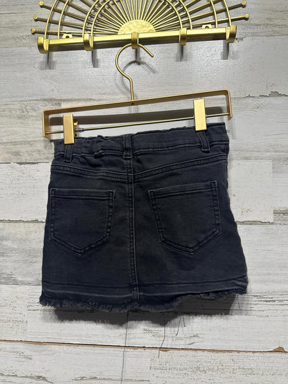 Osh Kosh Denim Skirt Girls 5 Black Raw Hem Frayed Mini EUC1