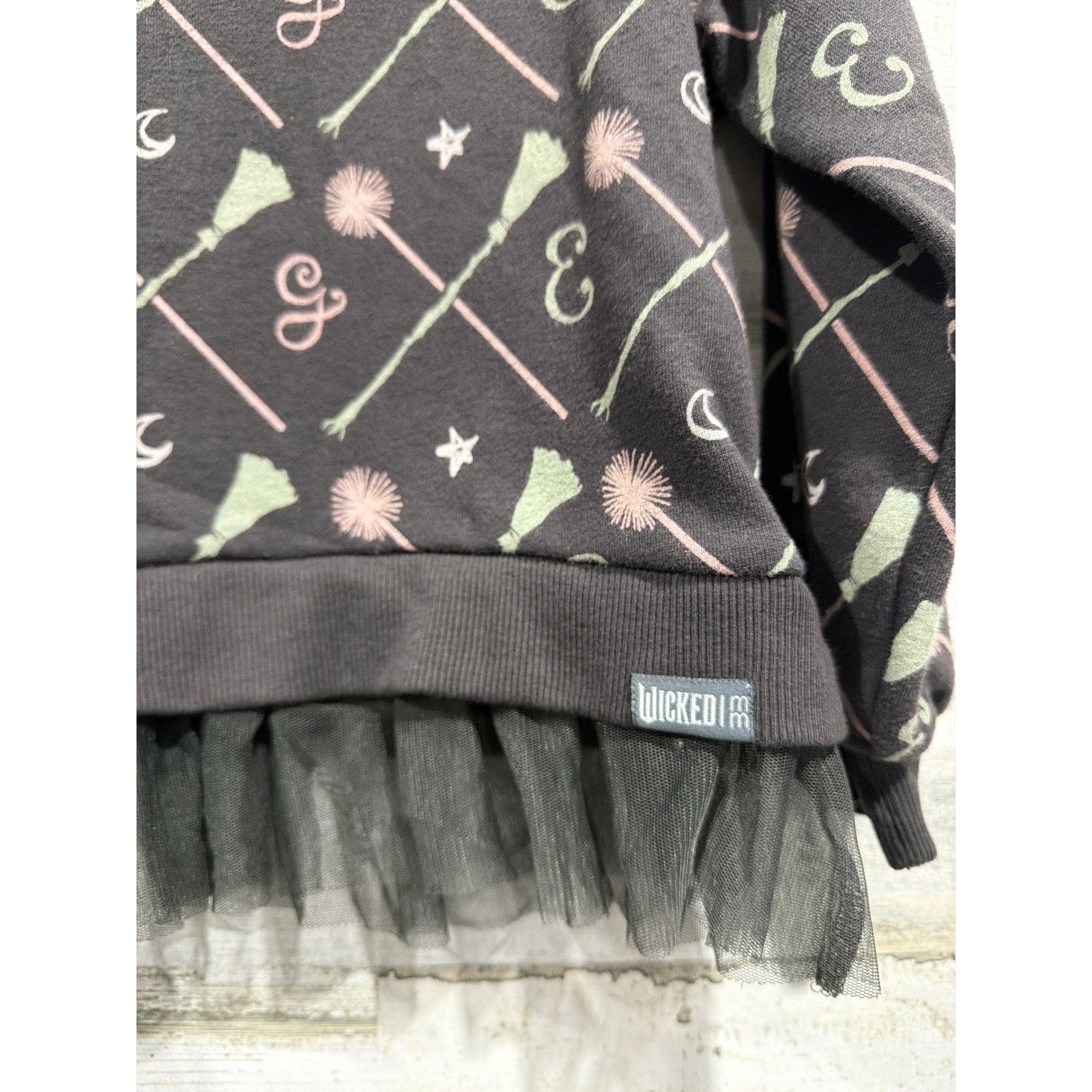 Modern Moments Wicked Sweatshirt Girls 5T Black Broomstick Tulle Goth EUC1