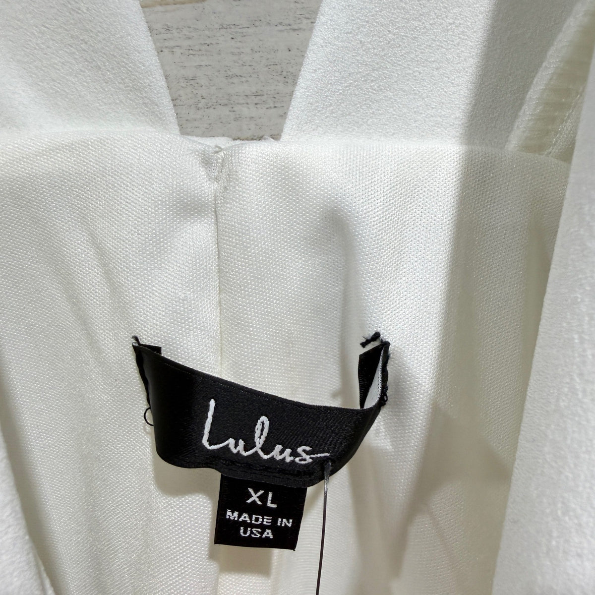 Lulus Mini Dress Women XL White Ruffle V Neck Cocktail Party Bridal NWT *Flawed2