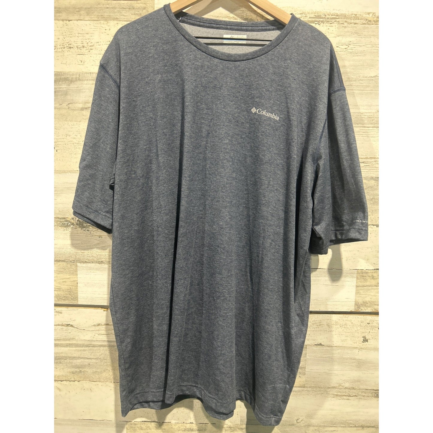 Columbia T-Shirt Men 2XT Blue Omni-Wick Performance Gorpcore EUC0