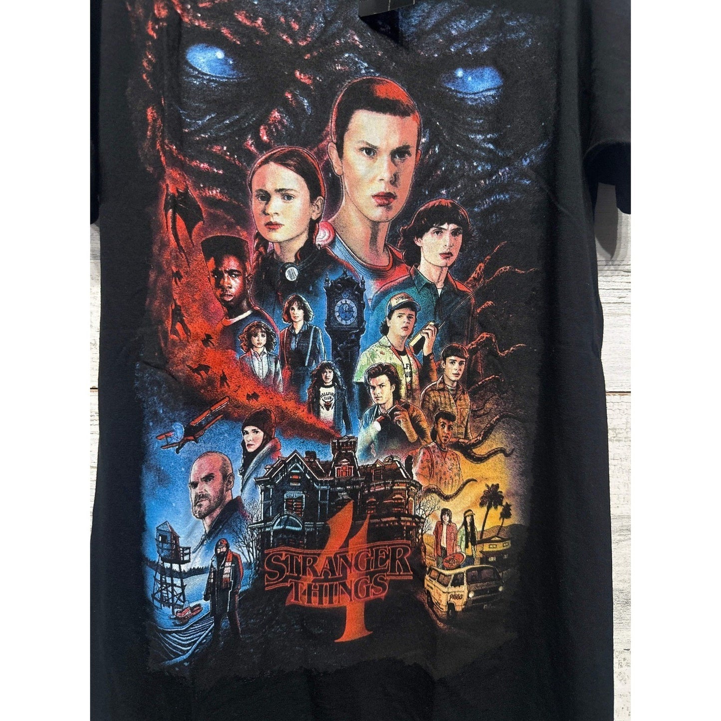 Netflix Stranger Things 4 T-Shirt Men XS Black Season 4 Cast Graphic NWT1