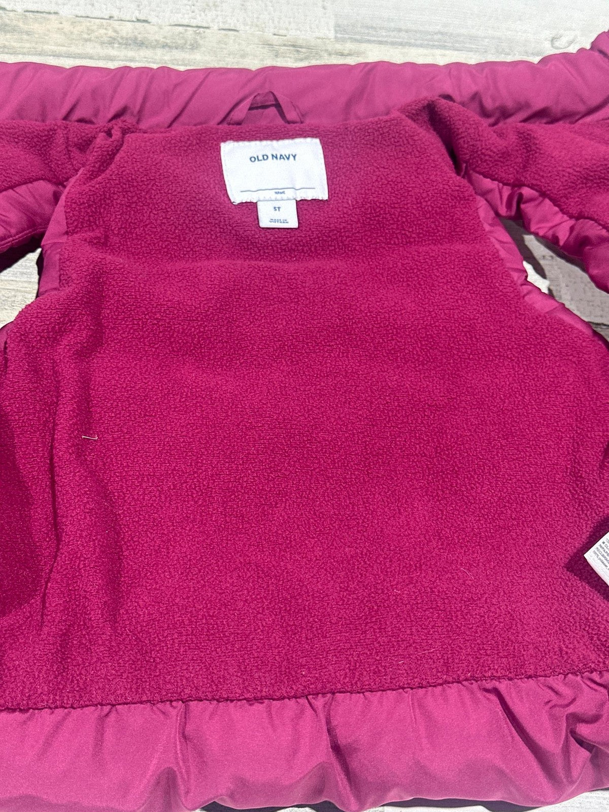 Old Navy Puffer Vest Kids 5T Magenta Fleece Lined Quilted Hem EUC1