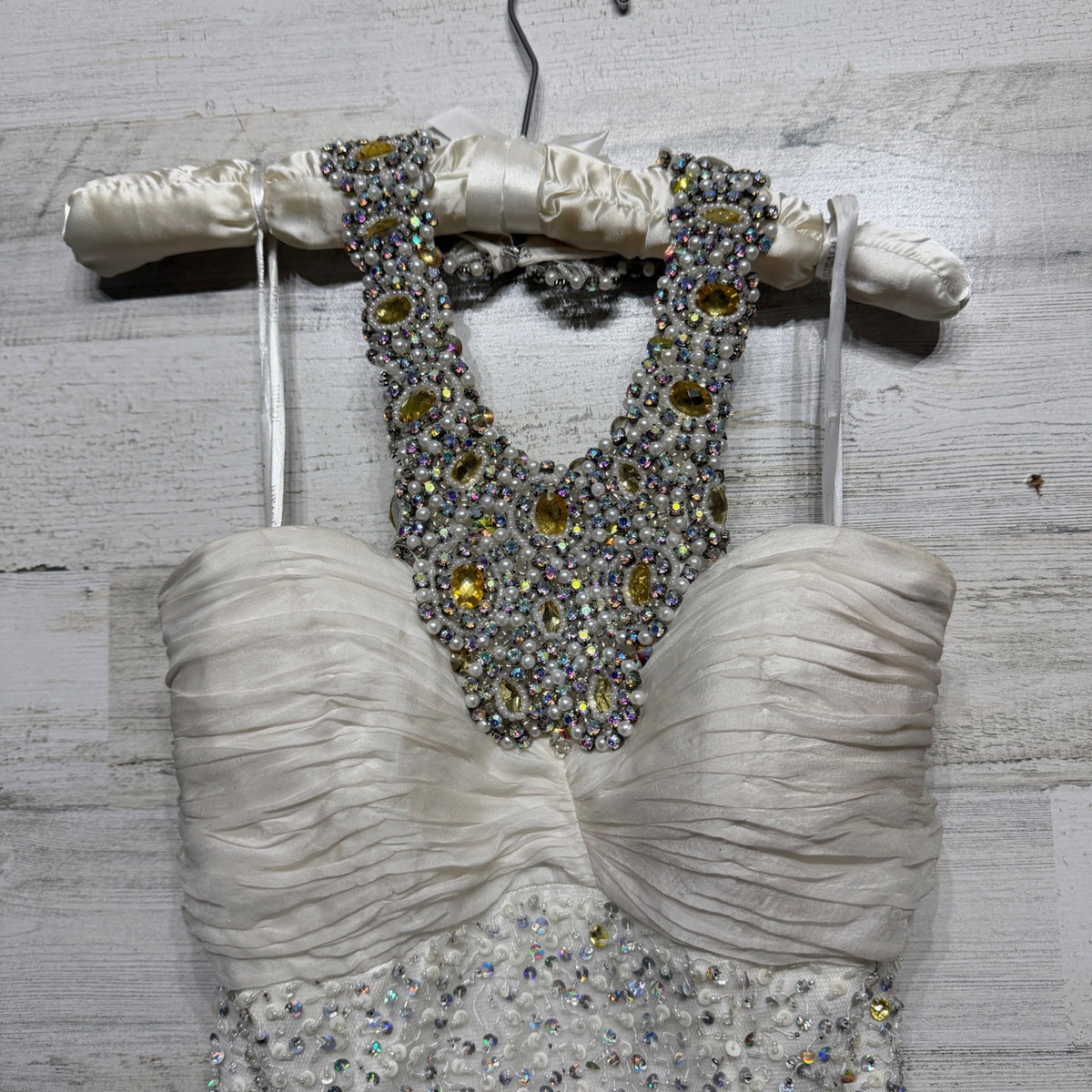 Jovani Prom Gown Women 4 White Beaded Sequin Mermaid Halter Glam *Flawed1