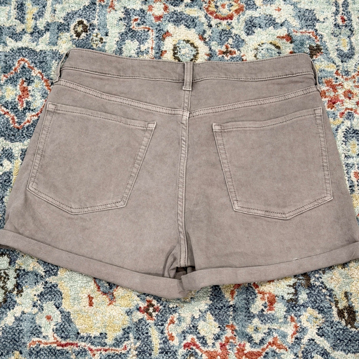 Old Navy OG Shorts Women 12 Taupe High Rise Rolled Hem Stretch Casual EUC3