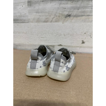 Knit Fashion Sneakers Fit Like Toddler Size 5 Grey Patterned Streetwear2