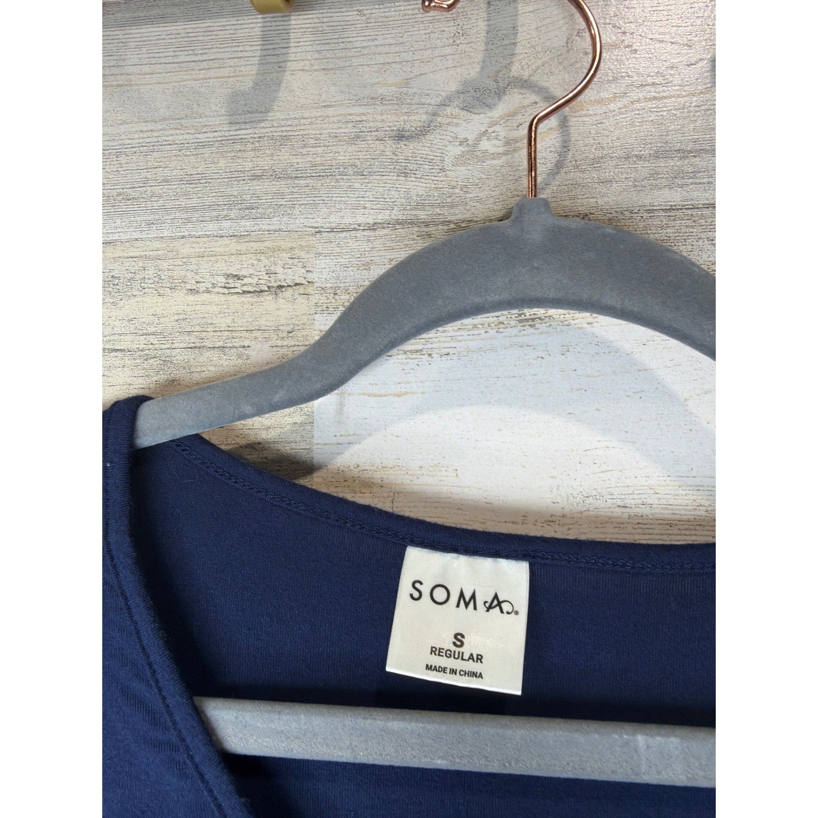 Soma Long Sleeve Top Women Small Navy Blue Rayon Blend Cooling Minimalist EUC1