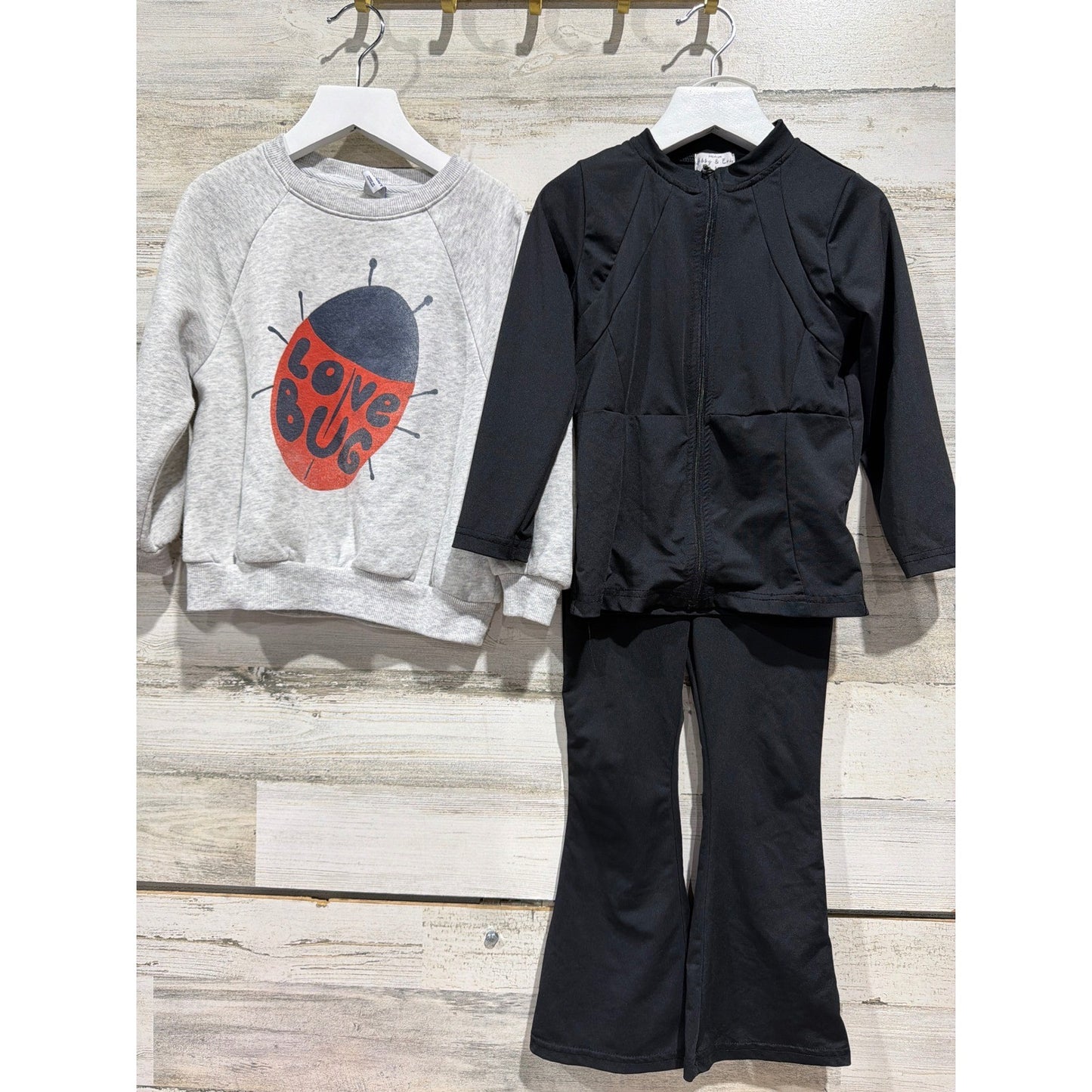 Abby & Evie Old Navy Bundle Girls 4T Black Gray Red Love Bug Flare Set EUC0