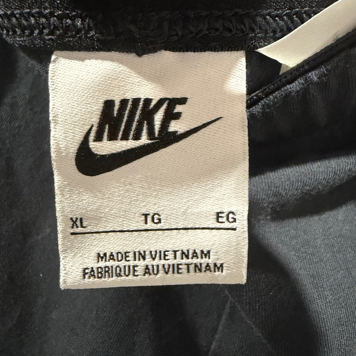 Nike Sportswear Favorites Leggings Girls XL Black Cotton Spandex Sporty EUC3