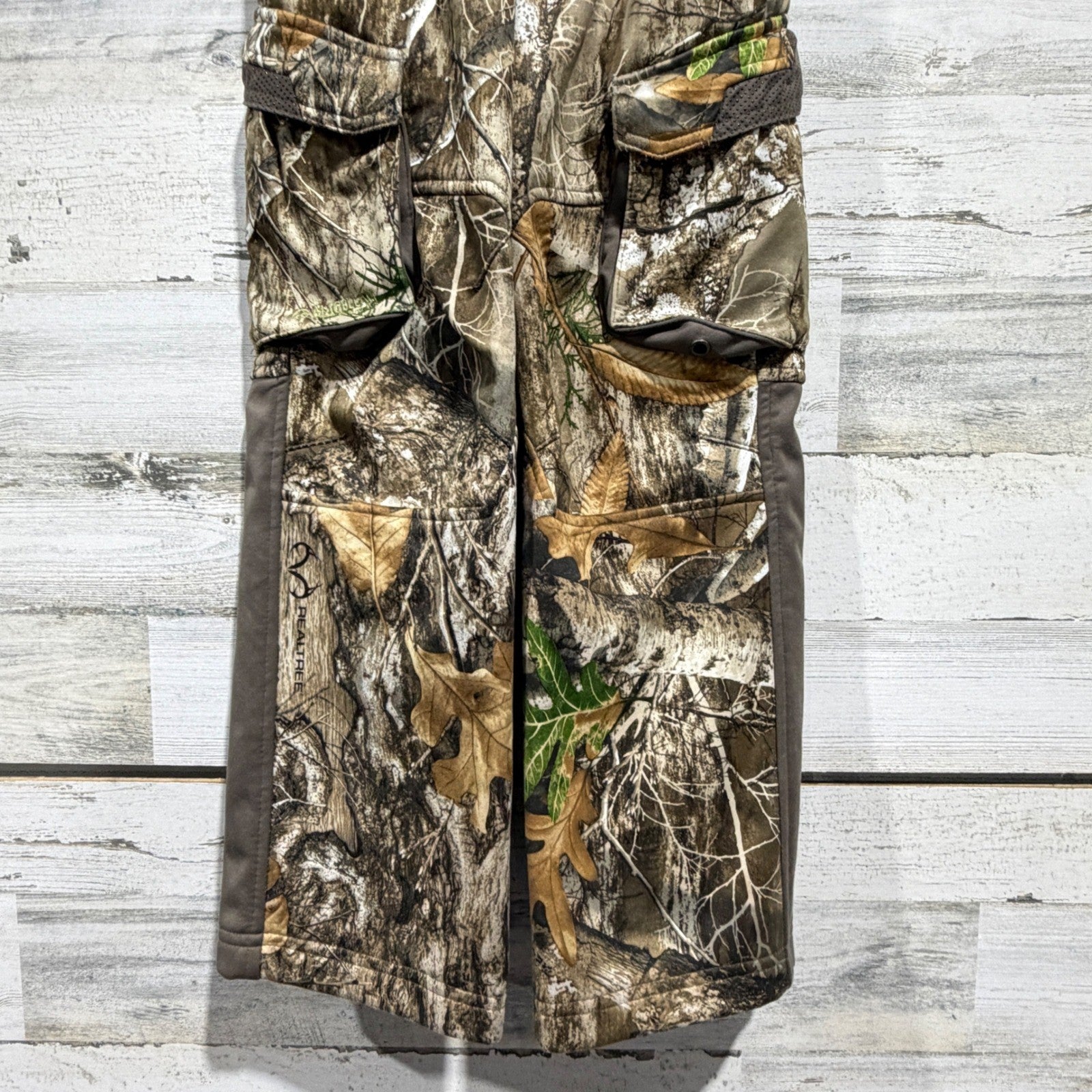 Magellan Waterproof Pants Boys XS Camo Realtree Edge Cargo Hunting Outdoors EUC3