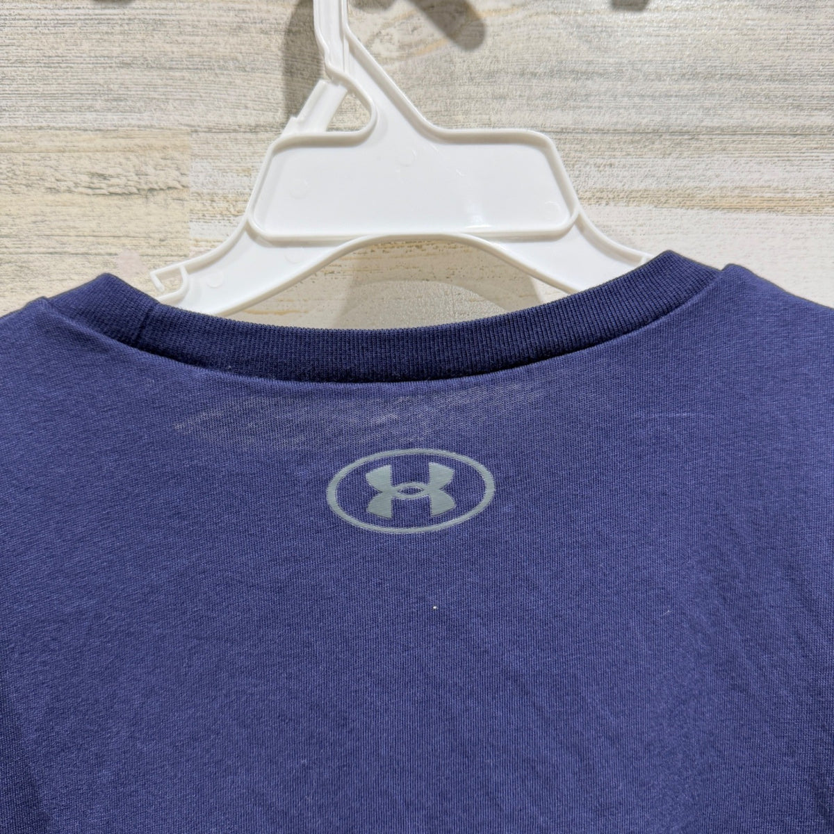 Under Armour T-Shirt Boys Youth Large Navy Blue Short Sleeve Sporty EUC4