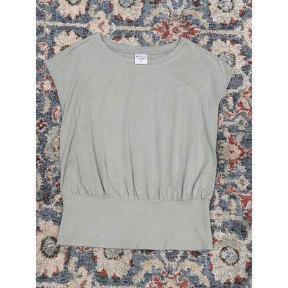 Athleta Zephyr Muscle Tank Women XS Sage Green Banded Hem Athleisure EUC0