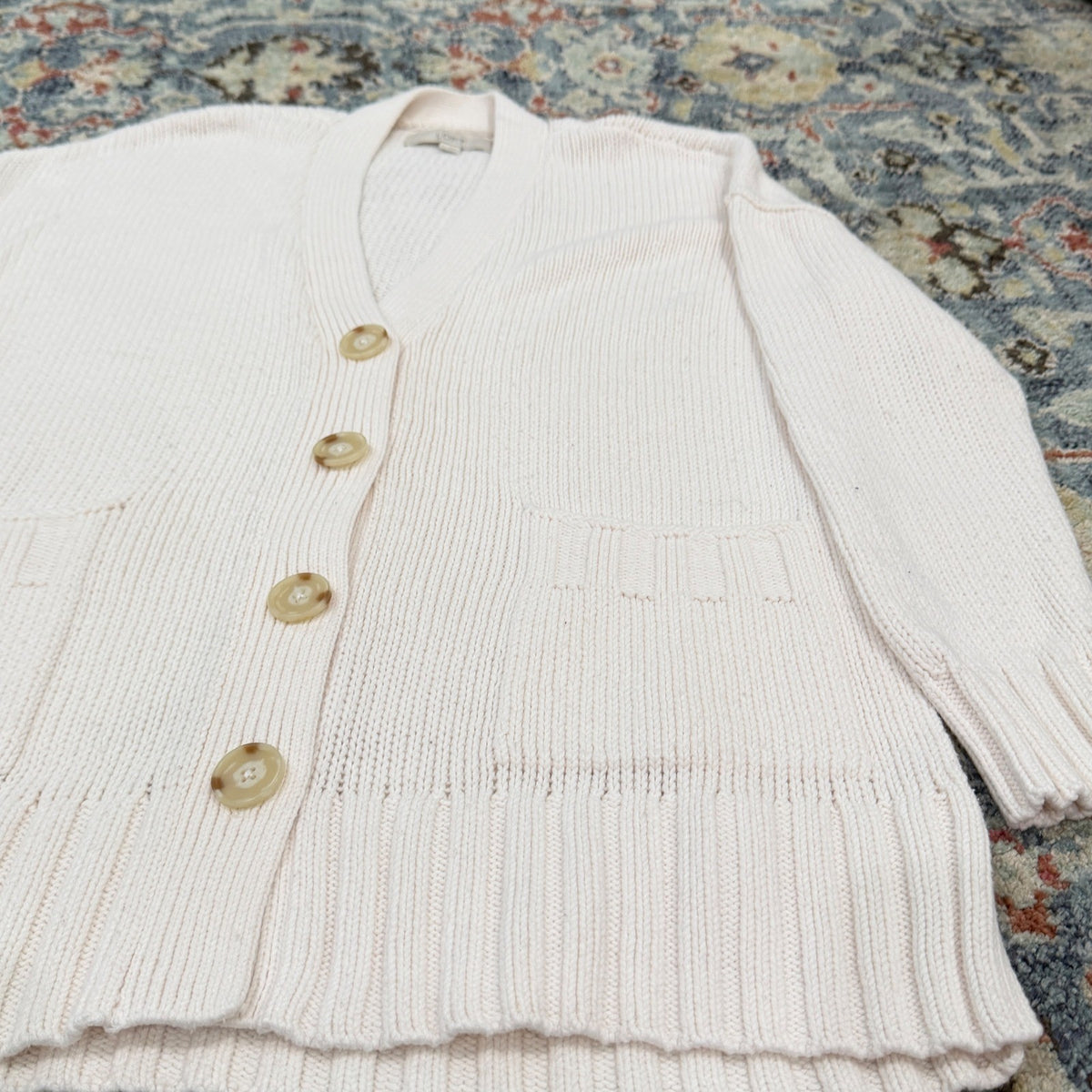 LOFT Cardigan Sweater Women M Cream Ribbed Knit Button Front Coastal EUC2