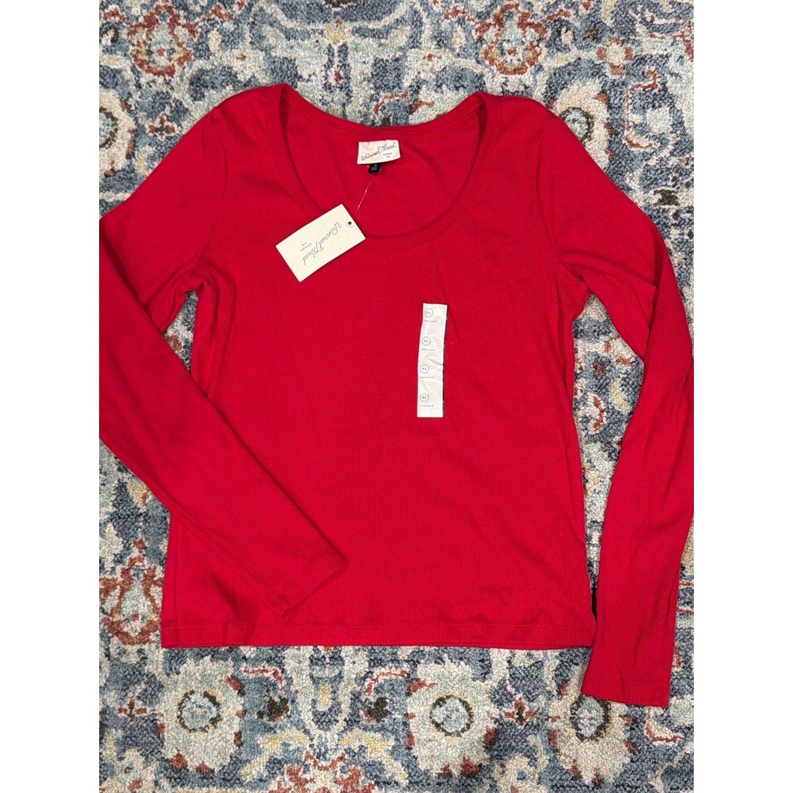 Universal Thread Ribbed Long Sleeve Shirt Women XL Red Scoop Neck Basics NWT0