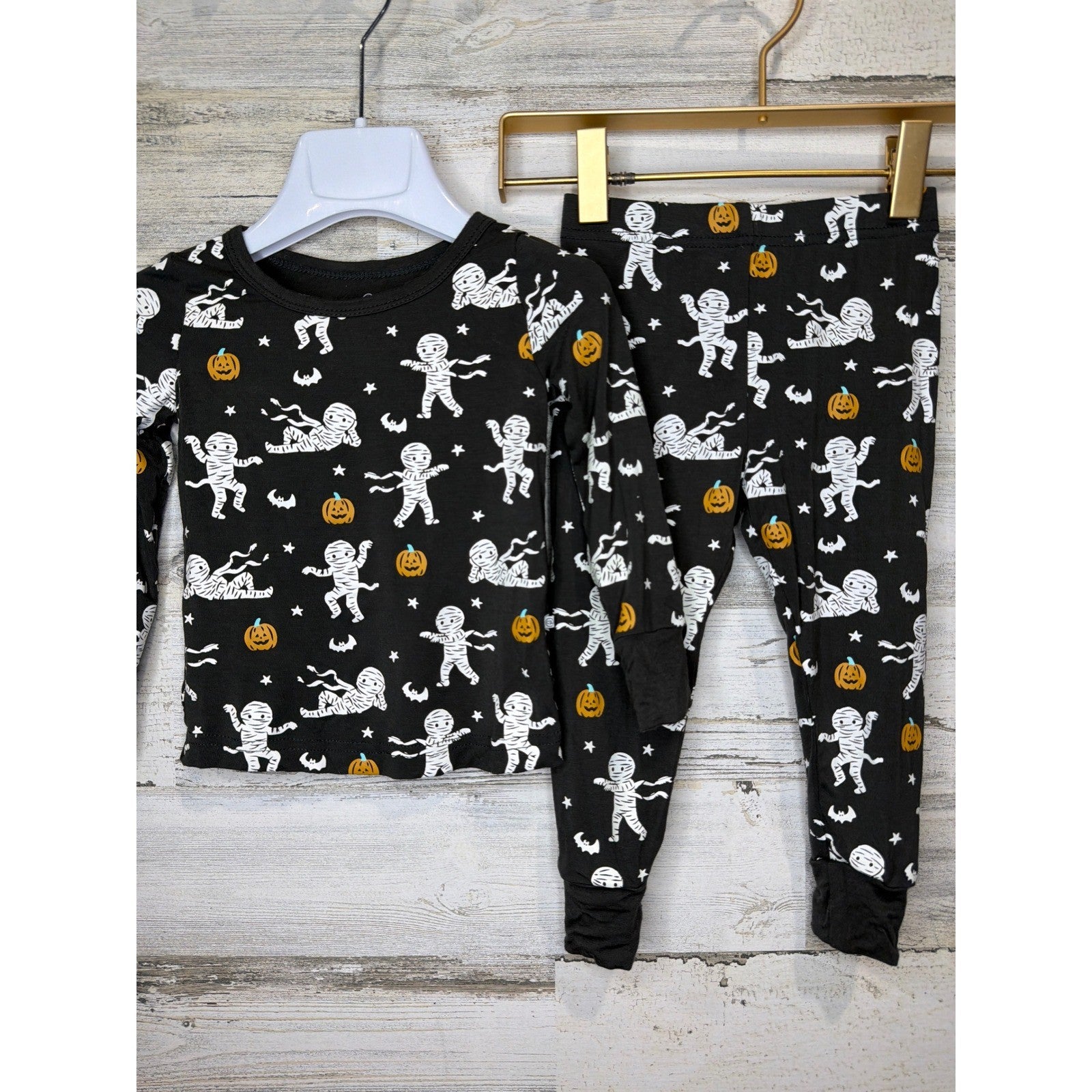 Caden Lane Pajama Set Boys 12-18M Black Mummy Halloween Bamboo Spooky EUC0