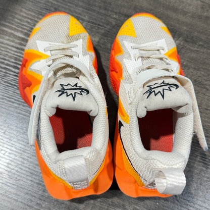 Nike Team Hustle Boys Size 12C Orange Yellow White Basketball Shoes GUC6
