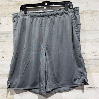 Nike Dri-FIT Shorts Men XL Gray Athletic Performance Gym Workout GUC*0