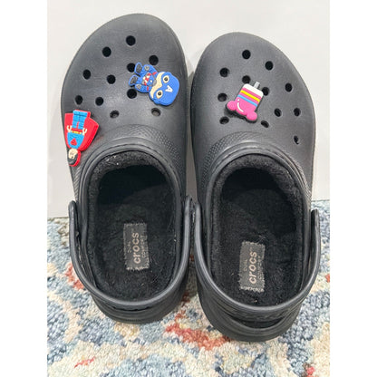 Crocs Lined Clogs Boys Size 13 Black Captain America Jibbitz Gorpcore GUC4