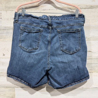 Torrid Denim Shorts Women 18 Blue Distressed First At Fit Grunge2